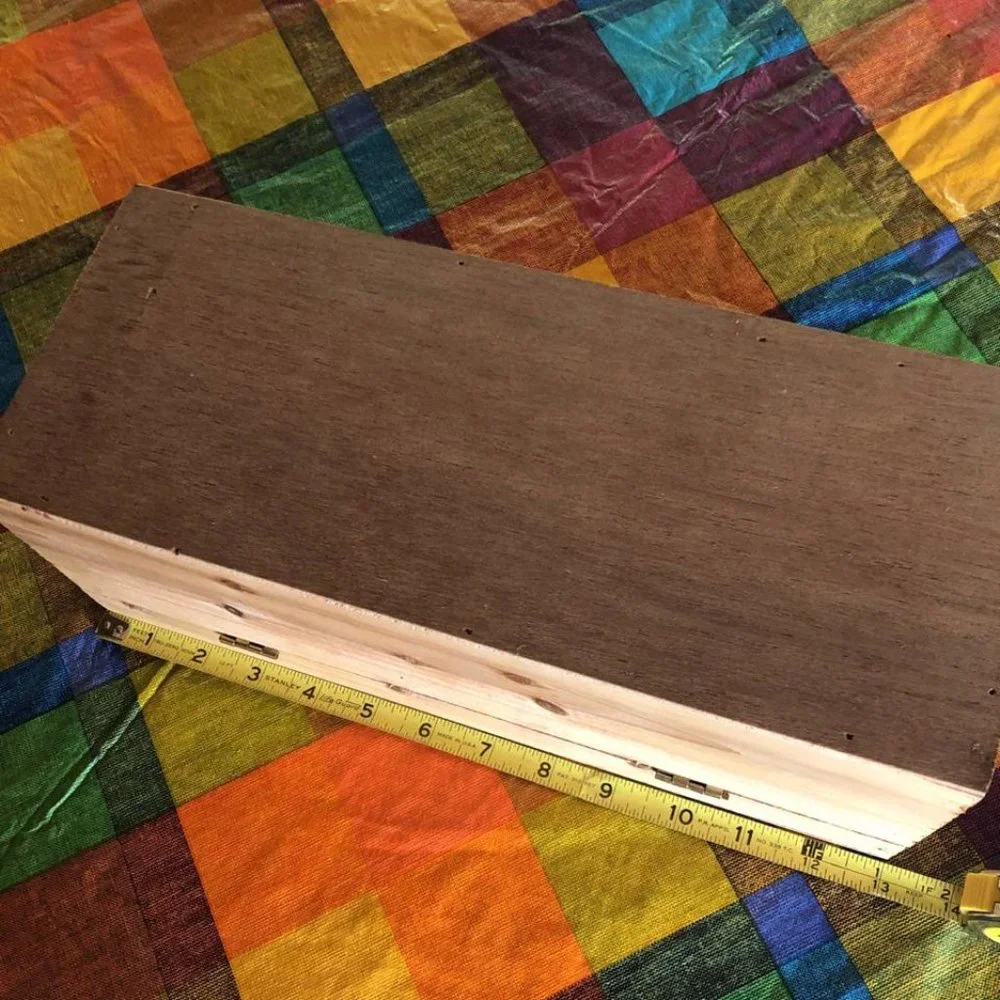 Single Bottle Wood Wine Box Carrier With Rope Handle - Picture 8 of 9